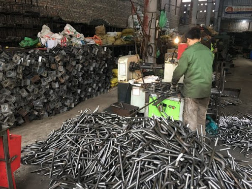 Gia công bulong – quy trình không thể thiếu trong sản xuất bulong